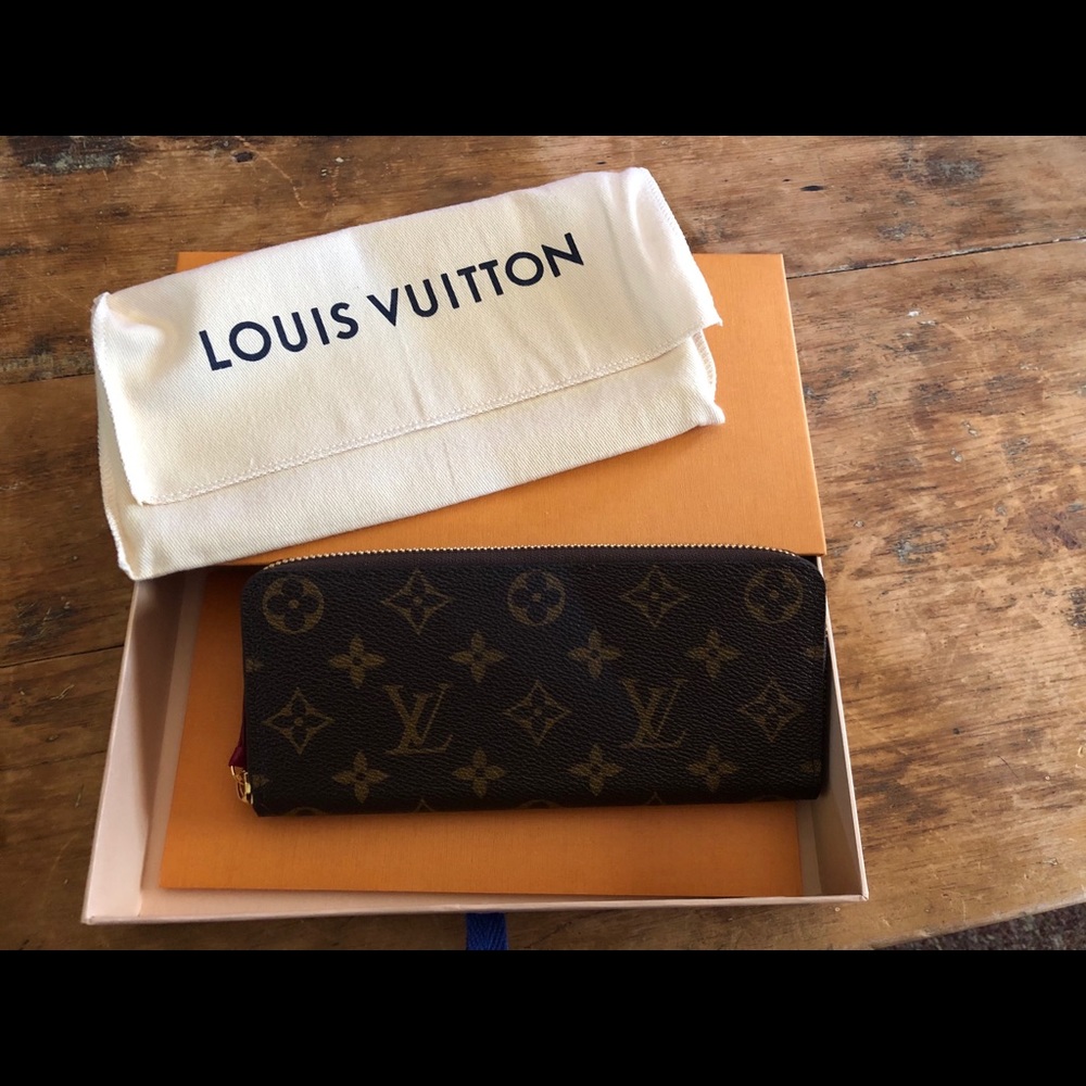 Authentic Louis Vuitton Clemence Wallet